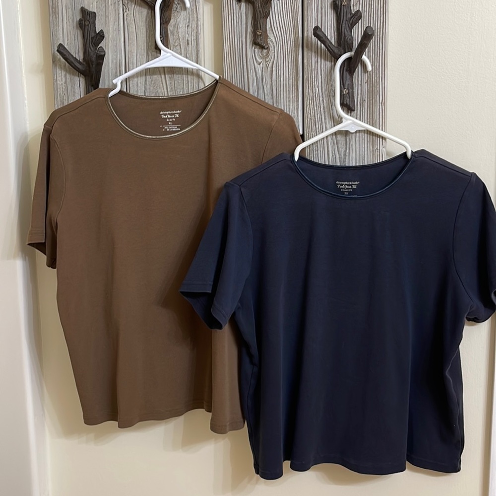 Bundle of 2 Christopher & Banks cotton knit shirt s.